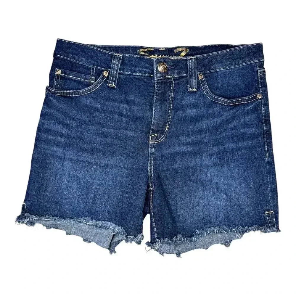 Seven7 Women's Cut-Off Denim Weekend Shorts Blue Size 6 Raw Edge Hem Casual